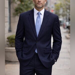 Jos A Bank Men’s Navy Pinstripe Blazer 100% wool 48L